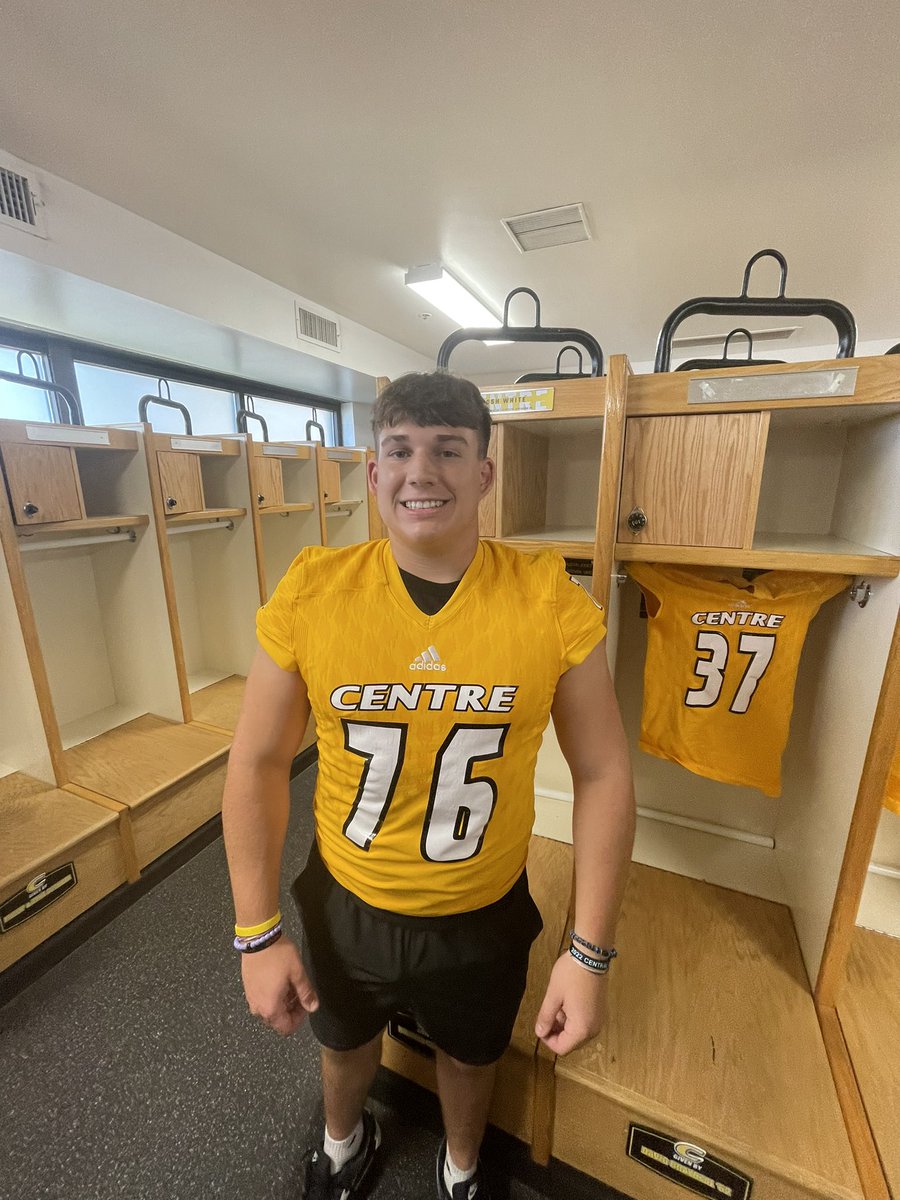 Josh White tweet media