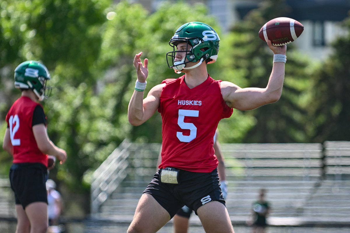 skhuskies's tweet photo. The boys are back in town 🎵

#HuskiePride | @HuskieAthletics https://t.co/5RxHg4hZoS