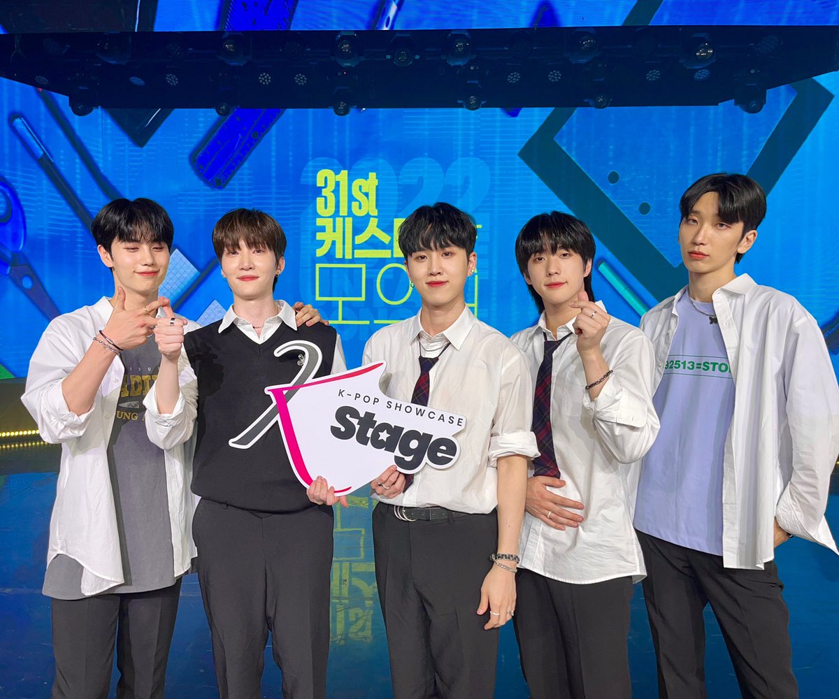 [KST STAFF📢]

케스테 모의고사🧑‍🏫

마지막 순서는 #블랙레벨 입니다🎶

여러분 저는 이제 
블랙레벨 A+!!! 응원하러 떠납니다 안농🤭

📺 youtu.be/eCFZ282ZNzA

#KStage #케이스테이지
#BLACKLEVEL #블랙레벨