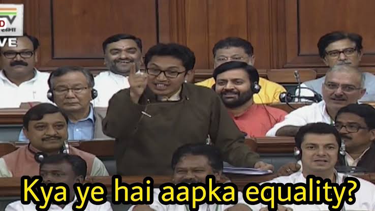 sharmas9799's tweet photo. ●JEE(Main) : Twice a year; postponed  for two months. 

•Sessions will be started from October/November 2022.

●NEET-UG: conducted once a year 
•Sessions will started from February 2023. 

●If JEE got postponed then why NEET UG can't be postponed ?

#JUSTICEforNEETUG https://t.co/Z42FKtpePK