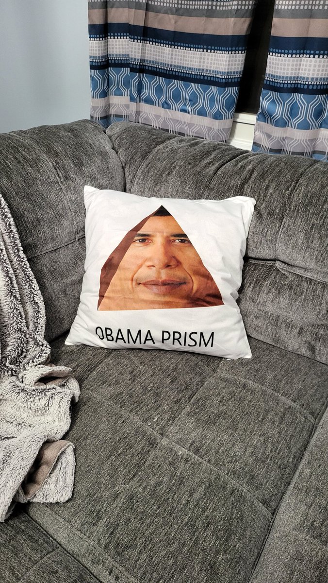 KaoriLupine's tweet photo. Think my house is really coming together. ππ©π
Live. Laugh. Love.
#ObamaPrism https://t.co/MAKzdVPogD