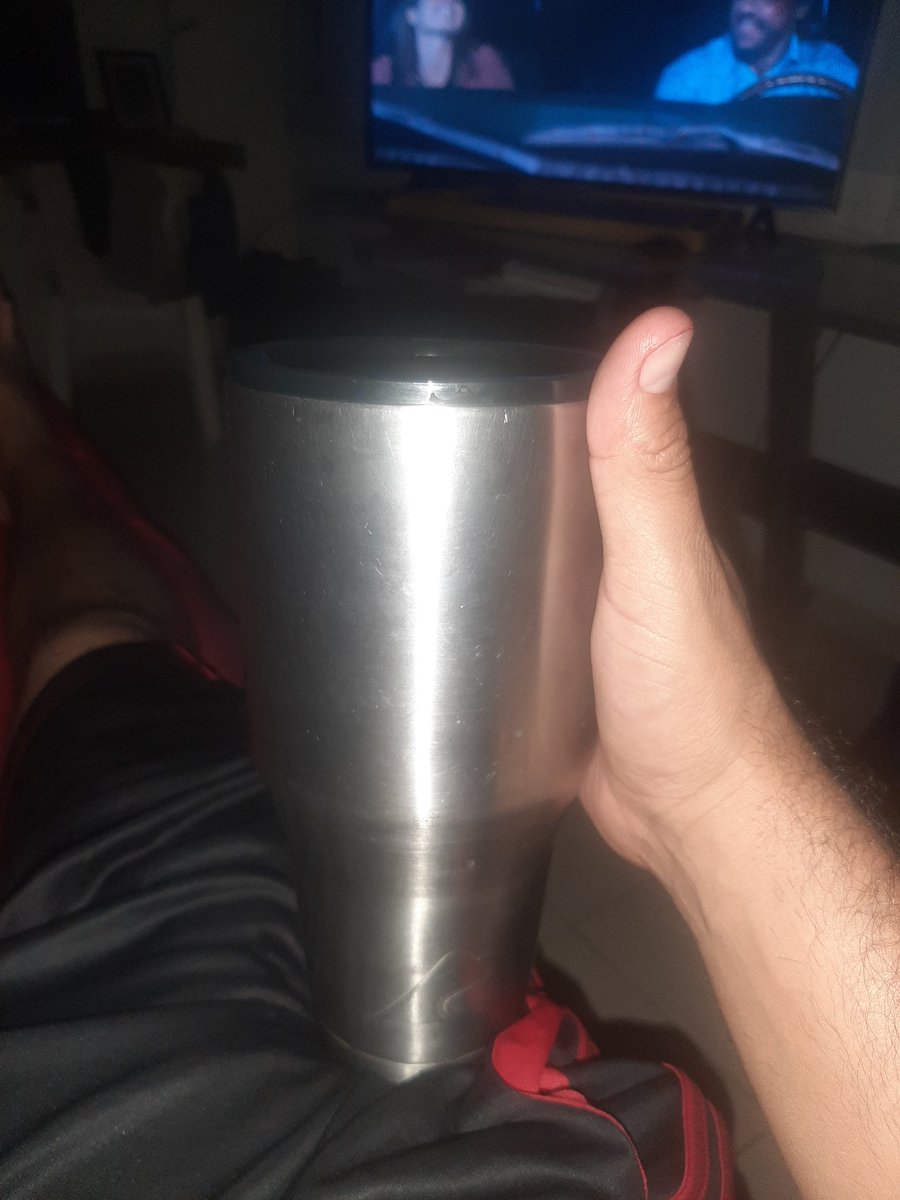 Aleman9313's tweet photo. Como cuando te quedas como pendejo en casa y los demas enfiestados https://t.co/YdVrIYOFnV