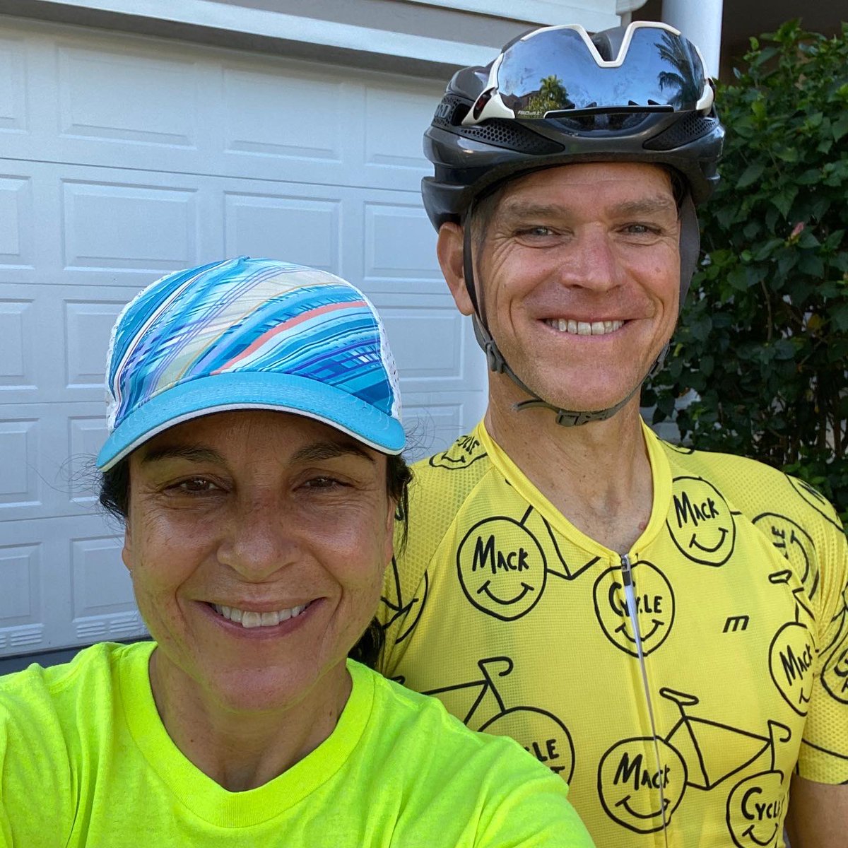 aciperski's tweet photo. Building my fitness base one ๐งฑ brick workout at a time. The key to race success is to consistently stack the days. My secret sauce is the love and support of @CCiperski โค๏ธ๐ช๐ป
#teamMackCycles #keepacoolhead #MultiraceTeam #southfloridatriathletes #triathlonlife #triathletes https://t.co/2HwSQAWjN3