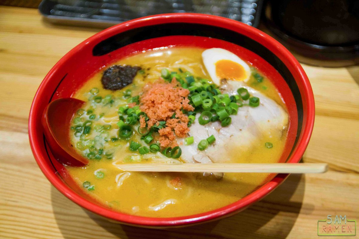 5amRamen's tweet photo. Have you been to Ichigen?? They do shrimp ramen like no other, and in Shinjuku. Choose your broth’s flavor and richness, and even thick or thin noodles. 

https://t.co/DFCOyUI306

#ramen #ramennoodles #shrimpramen #noodles #eatramen #noodles #noodlesoup #5amRamen https://t.co/UDOB2DnGps