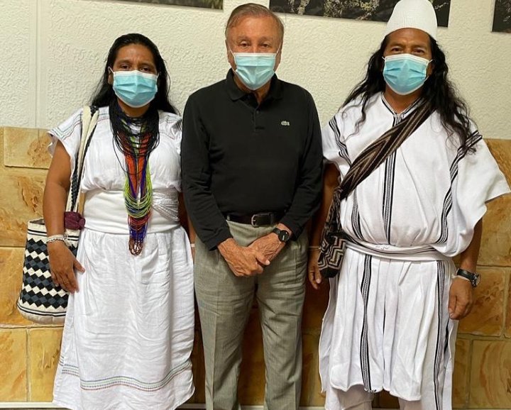 ElMorundwa's tweet photo. @CesarPachonAgro Que no sea la madre Leonor que ha entregado por monedas al pueblo y se ha robado la tierra y los recursos https://t.co/CuWjPYtZBU