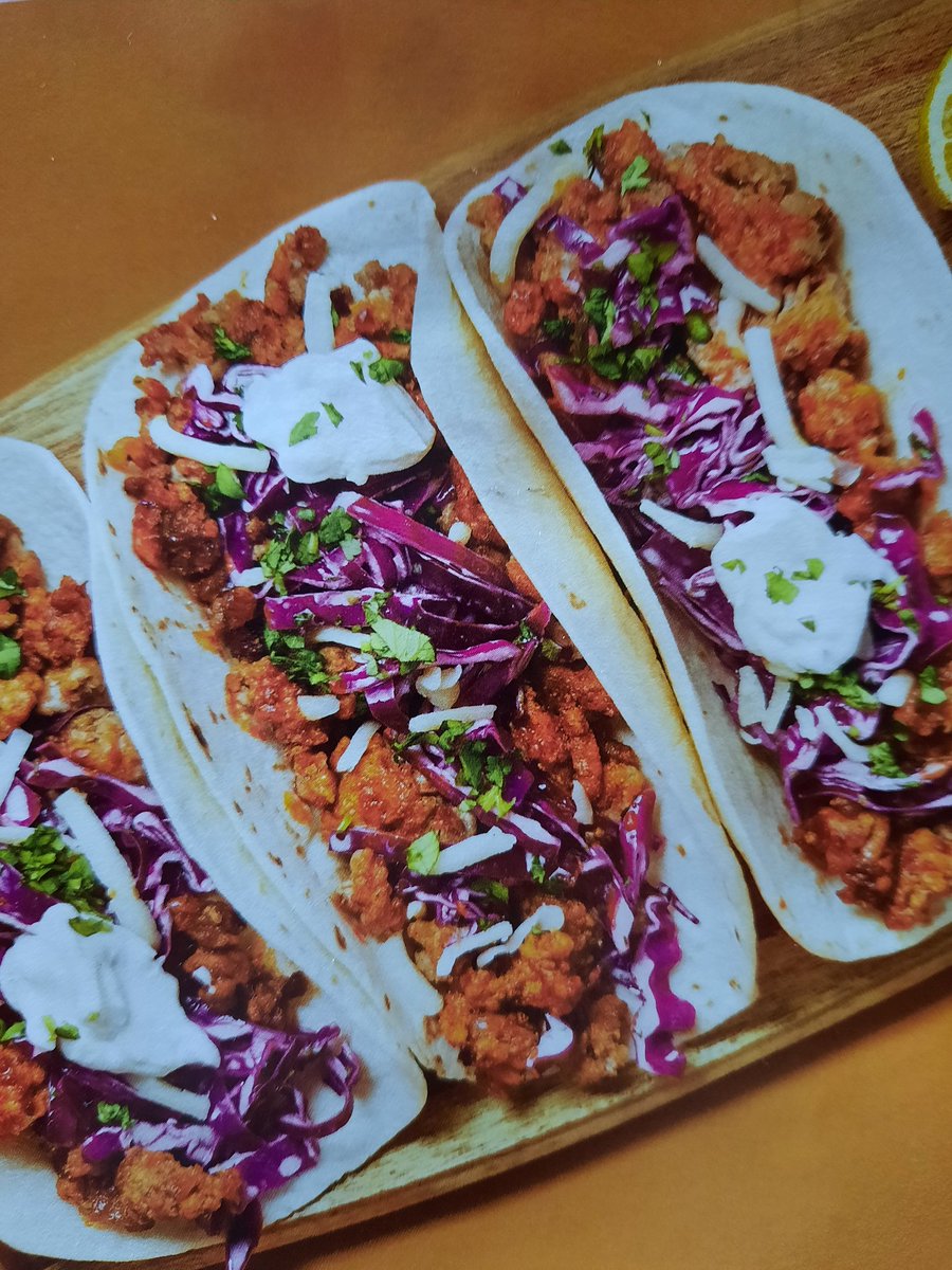 Rubybeets's tweet photo. We made #HomeFresh Santa Fe tacos tonight. They were the bomb! Unusual, exceptionally good, and easy to make https://t.co/qqW536g9DT
