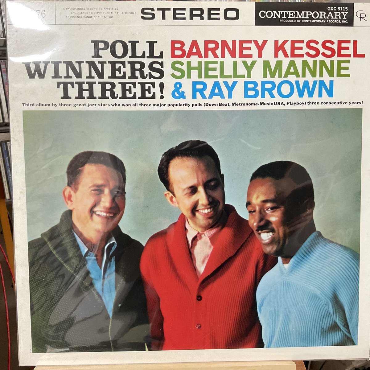 BeginnerJazz's tweet photo. 本日の1枚目のレコードは
ポール・ウィナーズ〔Poll Winners Three!〕
#PollWinners
#BerneyKessel
#ShellyManne
#RayBrown
#PollWinnersThree https://t.co/cIrzoe8Ujg