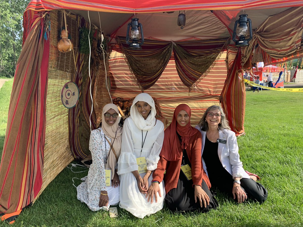 GinnyKlevorn's tweet photo. Today is Somali American Heritage Day in Plymouth. @jeffinplymouth presented a @PlymouthMN_gov Proclamation; dancing, 🎶, 🎤 in celebration of our neighbors and friends of Somali heritage. Beautiful cultural event! @WestlinMNSenate @HiddoSoor @IlhanMN https://t.co/Tq0YLKUMKb