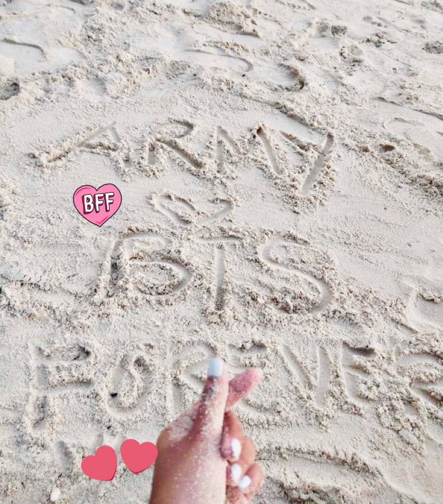 MynahKim's tweet photo. Borahae @BTS_twt  💜💜💜
#BTSARMY 
#BTSBestFriendsOfMyLife 
#ARMYwithyouBTS 
#ARMYWITHYOU 
#bts https://t.co/2bow8kvslw