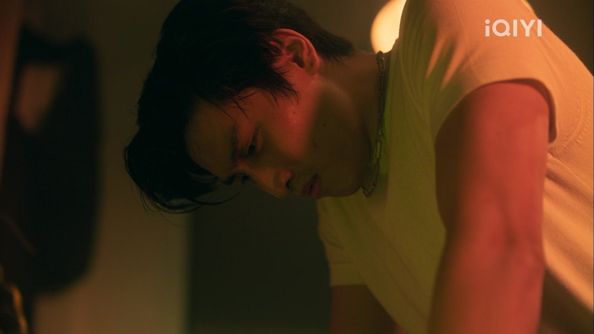 LoveBunnyQ's tweet photo. Now that I've enjoyed EP11 10+ times. I have to say #VegasPete was very mild compared to what I was expecting. I was expecting full-out #DangerousDrugsofSex honestly. We got fluff mafia again. It's cute mild and for the weak!
#KinnPorscheEP11 #VegasPete #KinnPorscheTheseries https://t.co/hvT8zI8NB9