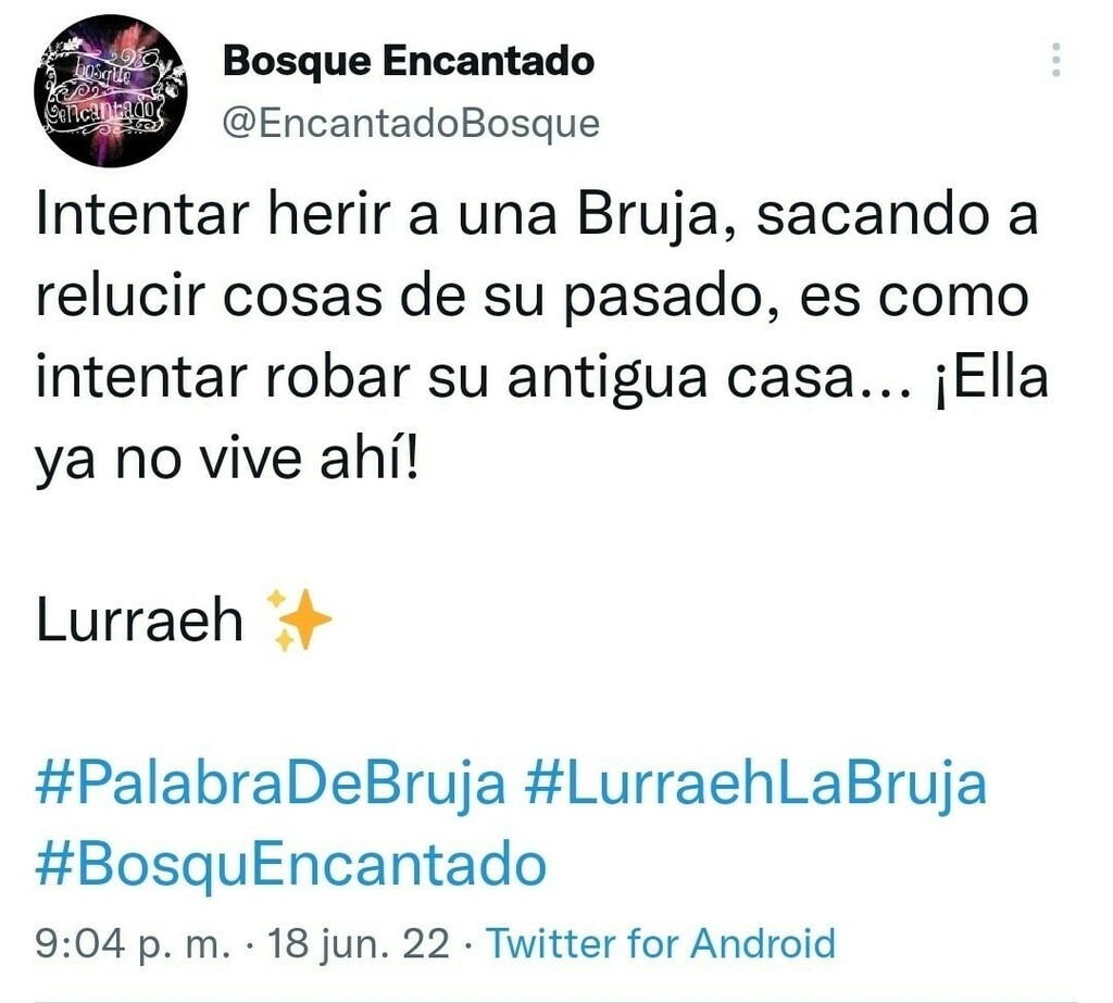 EncantadoBosque's tweet photo. ¡Sépanlo de una vez! 🔮🧹

Lurraeh ✨

#PalabraDeBruja #LurraehLaBruja #BosquEncantado #FrasesMatadoras https://t.co/F5HxklEuvT https://t.co/j5dNuLQV0X