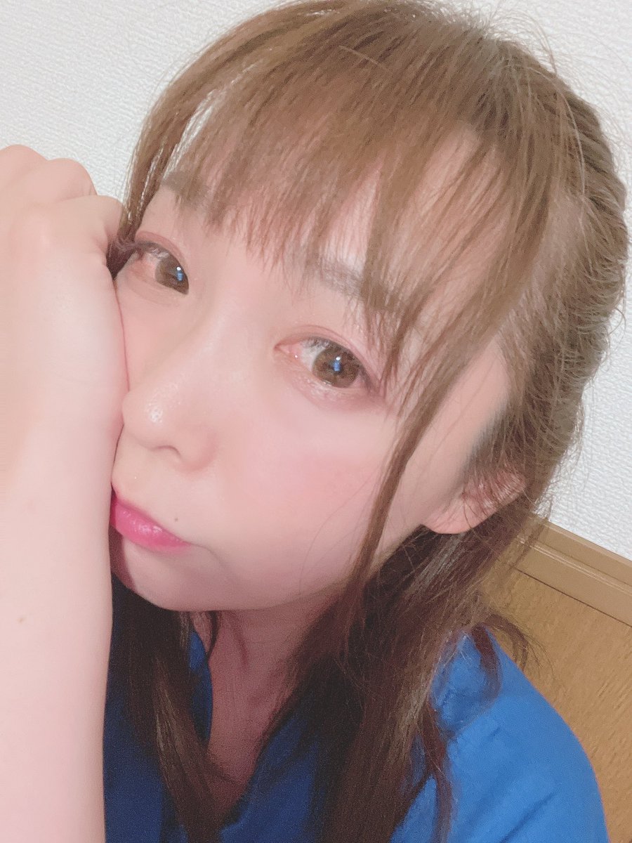 熟女妈妈找儿子 tweet media