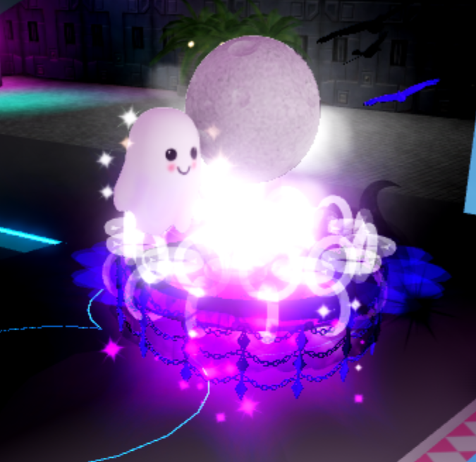 RoyaleTommithy's tweet photo. Just playing around with some combos with the halos I have hehe (1. Winter18, Easter, Winter19 2. Val19, Easter 
3. Hal19, Hal20, Corrupt) #rh #royalehigh #val19 #easterhalo #hal19 #winter19 #winter18 #corrupt https://t.co/294sSthnUH