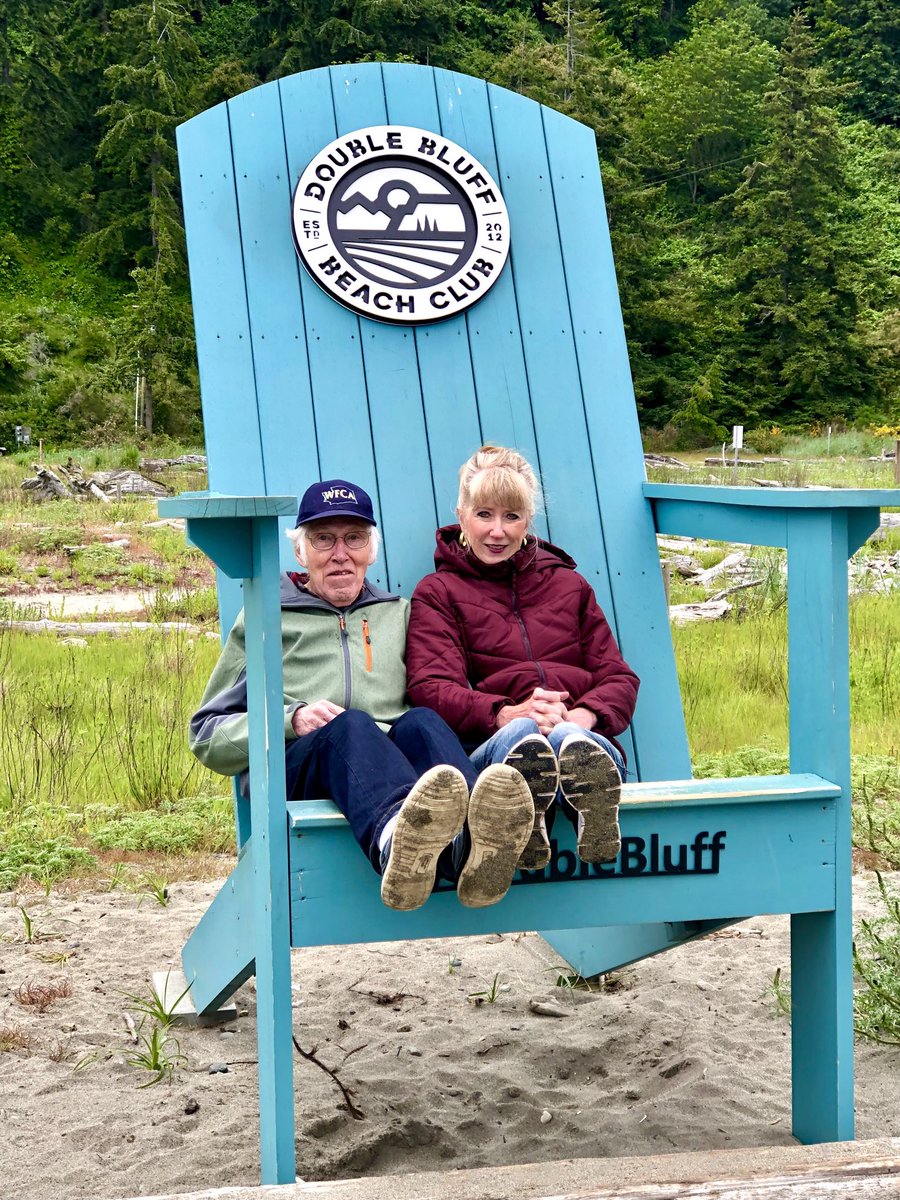 CindyEasley6's tweet photo. Celebrating my Dad’s 86th birthday. What a joy! ❤️❤️ https://t.co/iXEllJ8HFy