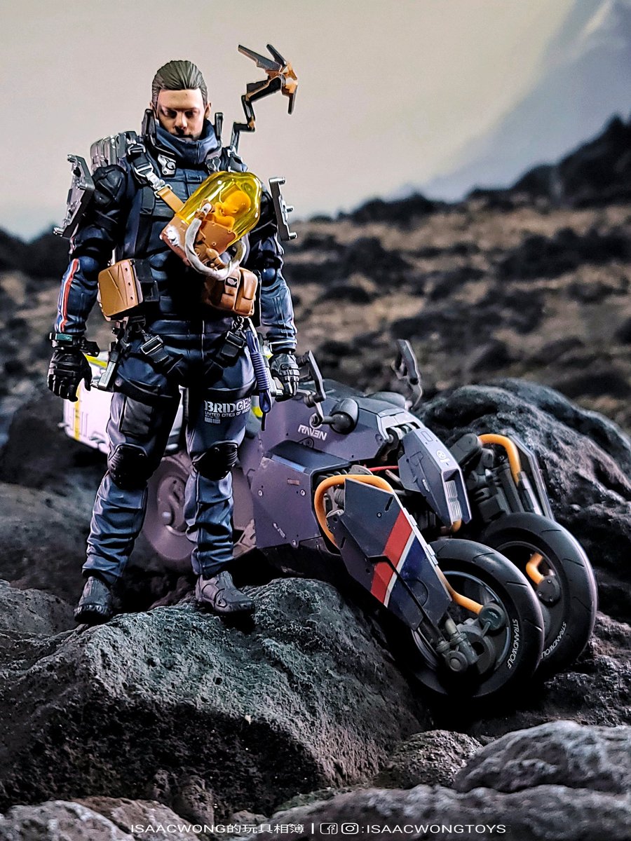 isaacwongtoys's tweet photo. [Figma]《Death Stranding》Sam Porter Bridges: DX Edition 👷‍♂️👶📦

Full Review on my FB Page:
https://t.co/1b36ksXVdS

#gsc #figma #小島秀夫 #kojima #kotobukiya #deathstranding #デスストランディング #死亡擱淺 #sam #samporterbridges #bbpod #bridgebaby #reversetrike #isaacWongToys https://t.co/ApeTZvupIw