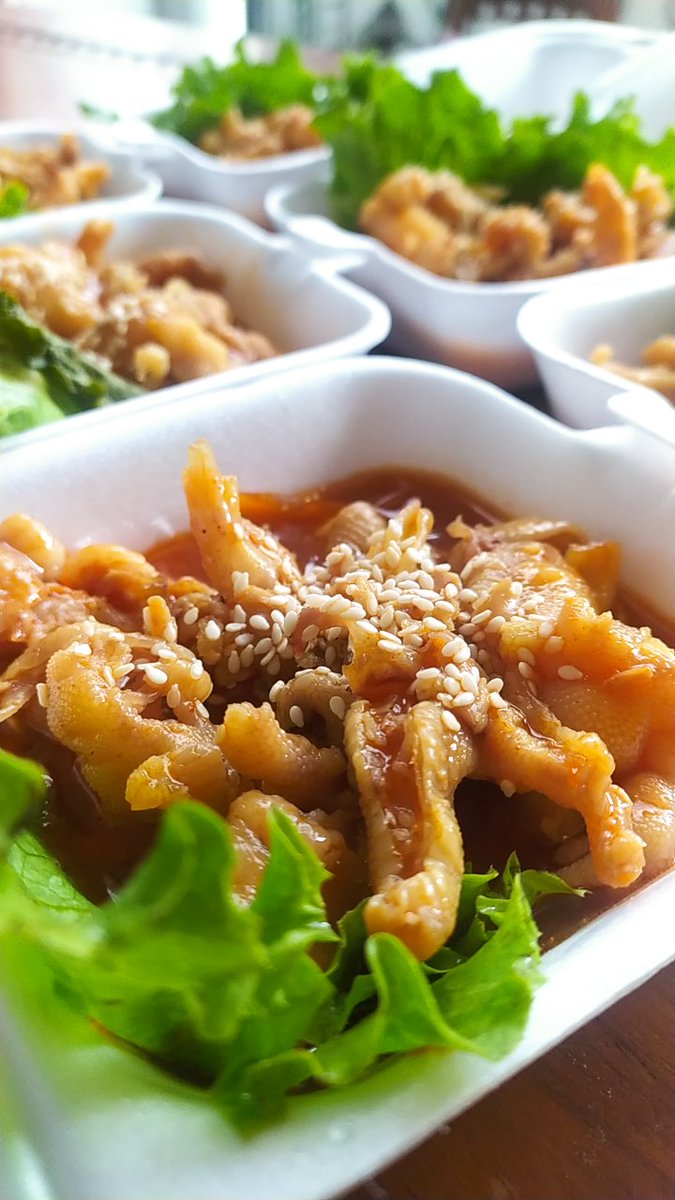 syntapp's tweet photo. Ceker Tanpa Tulang dengan bumbu korea. Ada juga menu lainnya, seblak ceker tanpa tulang, toppoki ceker tanpa tulang dan sayap 
.
Perum Malang Anggun Sejahtera blok D 15 no 16, Lawang. 
Harga mulai 10k
 WA 083856561333, gofood dan grabfood 

@infomalang 
#pasarmingguinfomalang https://t.co/xDukbiNxNS
