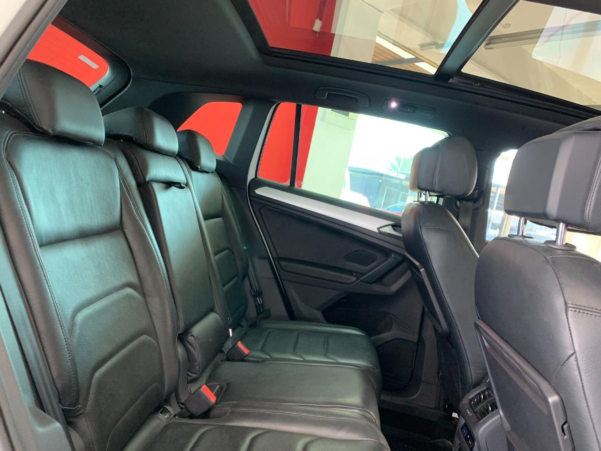 CarmazingSA's tweet photo. 2020 VOLKSWAGEN TIGUAN 1.4tsi comfortline r-line auto

114000kms
Panoramic roof
Leather upholstery
Camera with park distance control
Lots of features 

GOOD LOOKS
STYLISH
WARRANTY SERVICE PLAN ACTIVE

Finance available. Trade ins welcome.

sales@carmazing.co.za

R684900 https://t.co/zBxinq1Zx3