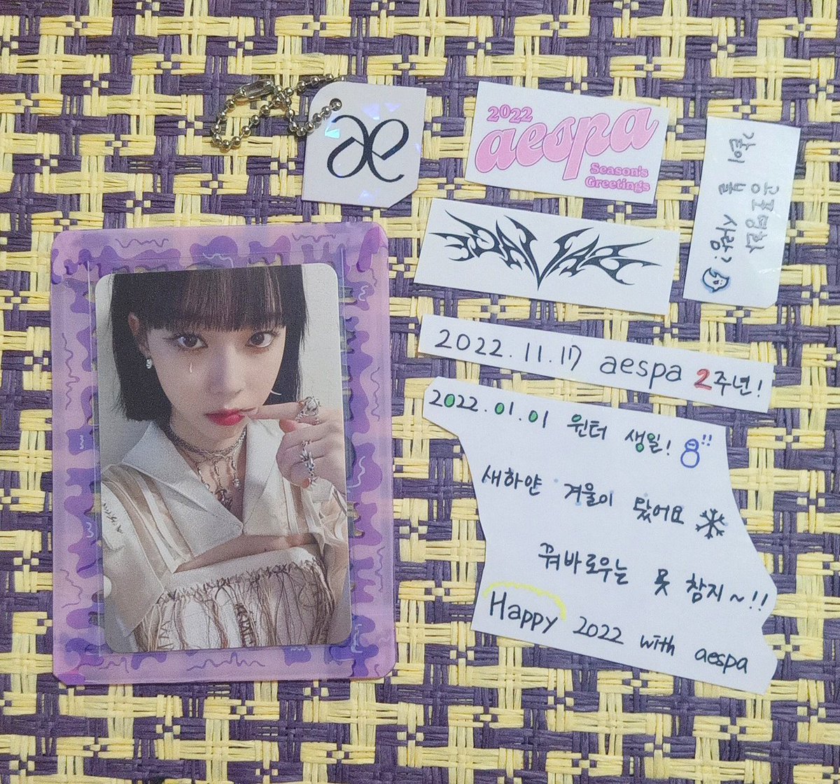 chizrollz's tweet photo. 💌: @pocawinter 

henlo! winter arrived safely to me, tenkyu for trading with me &amp; sa freebies! hoping makauwi na din si wony sayuu ☺️💜✨

#mkfeedbacks https://t.co/pBE45xyms6