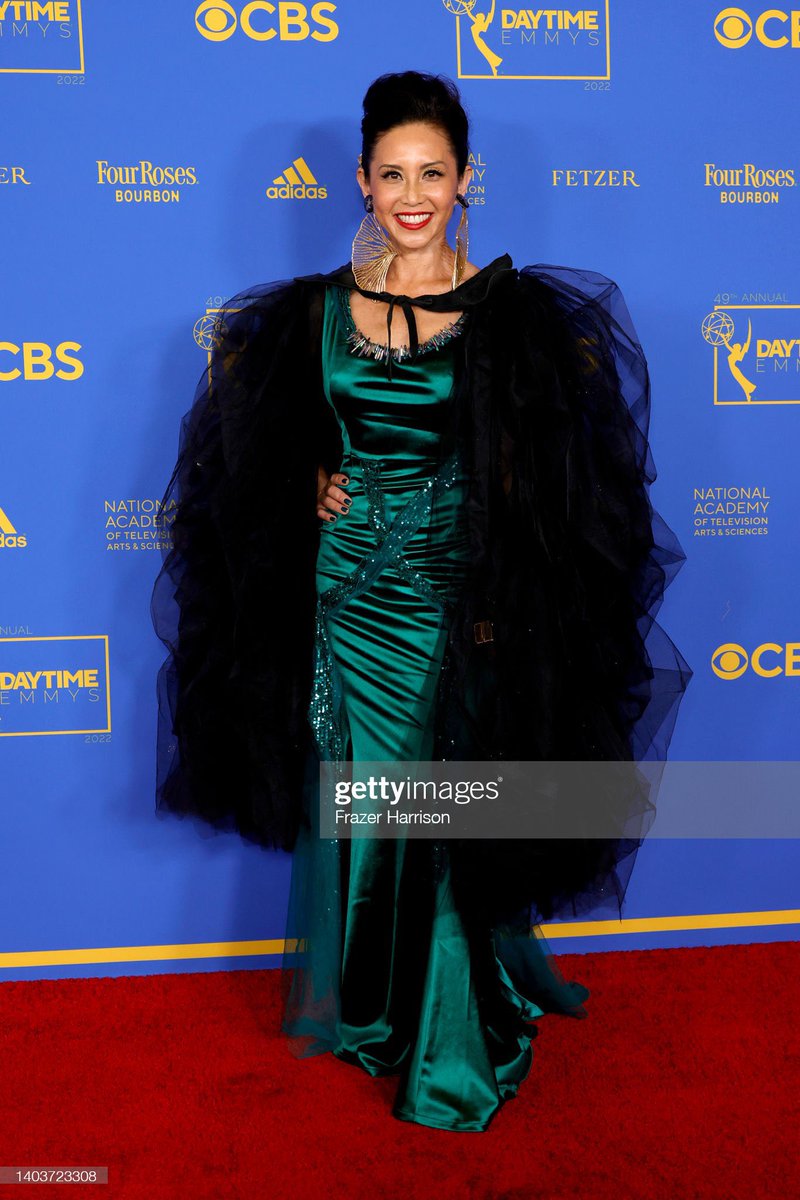 Candypooh's tweet photo. Fashion is back! #creativeemmys https://t.co/bEZS88iiDQ