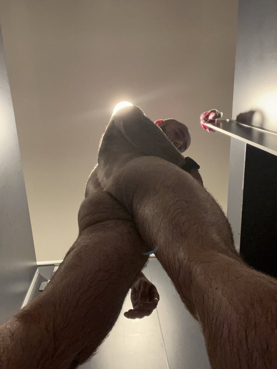 hornyhairybtm's tweet photo. Daddy’s first post … howdy twitter #melbournegay #melbournebottom #melbgayporn #gayass #daddybottom #eatmyass https://t.co/A70NuigupZ
