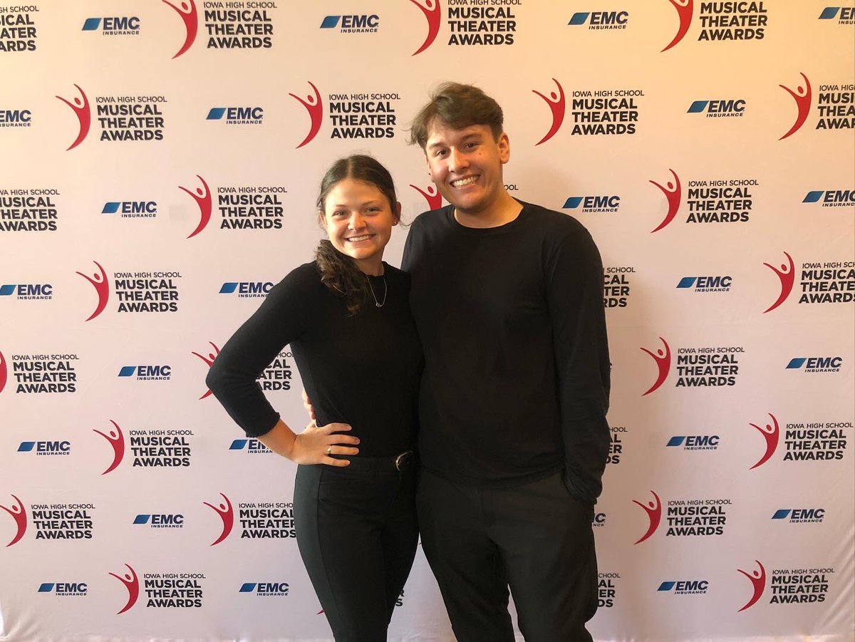 Ryann Coughlin &amp; Drew Shortenhaus | Triple Threat

AND Drew Shortenhaus | In the Bathroom