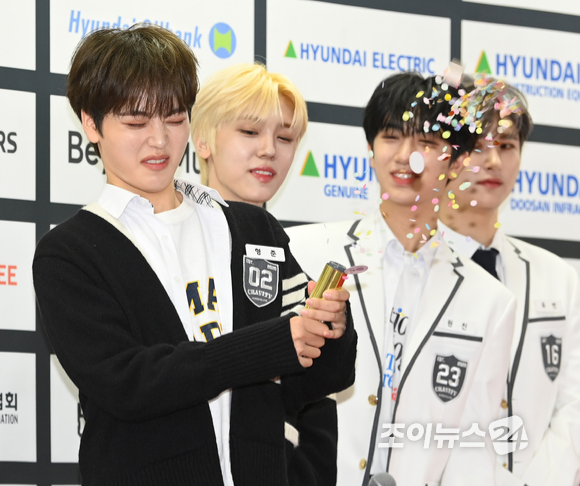 moonnmong's tweet photo. [포토]크래비티 형준, 엄마야~ https://t.co/XPL3XNDPJf 
제목뭐얔ㅋㅋㅋㅋㅋㅋㅋㅋㅋㅋㅋㅋㅋㅋㅋㅋㅋㅋㅋㅋㅋㅋㅋㅋㅋㅋㅋㅋㅋㅋㅋㅋㅋㅋㅋㅋㅋㅋㅋㅋㅋㅋㅋㅋㅋㅋㅋㅋㅋ https://t.co/DTRbRwrrci
