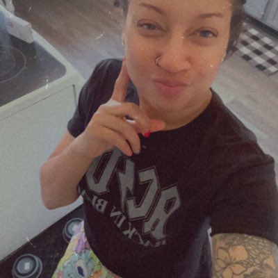 ababy92's tweet photo. #NewProfilePic https://t.co/9cDN9g8TY5