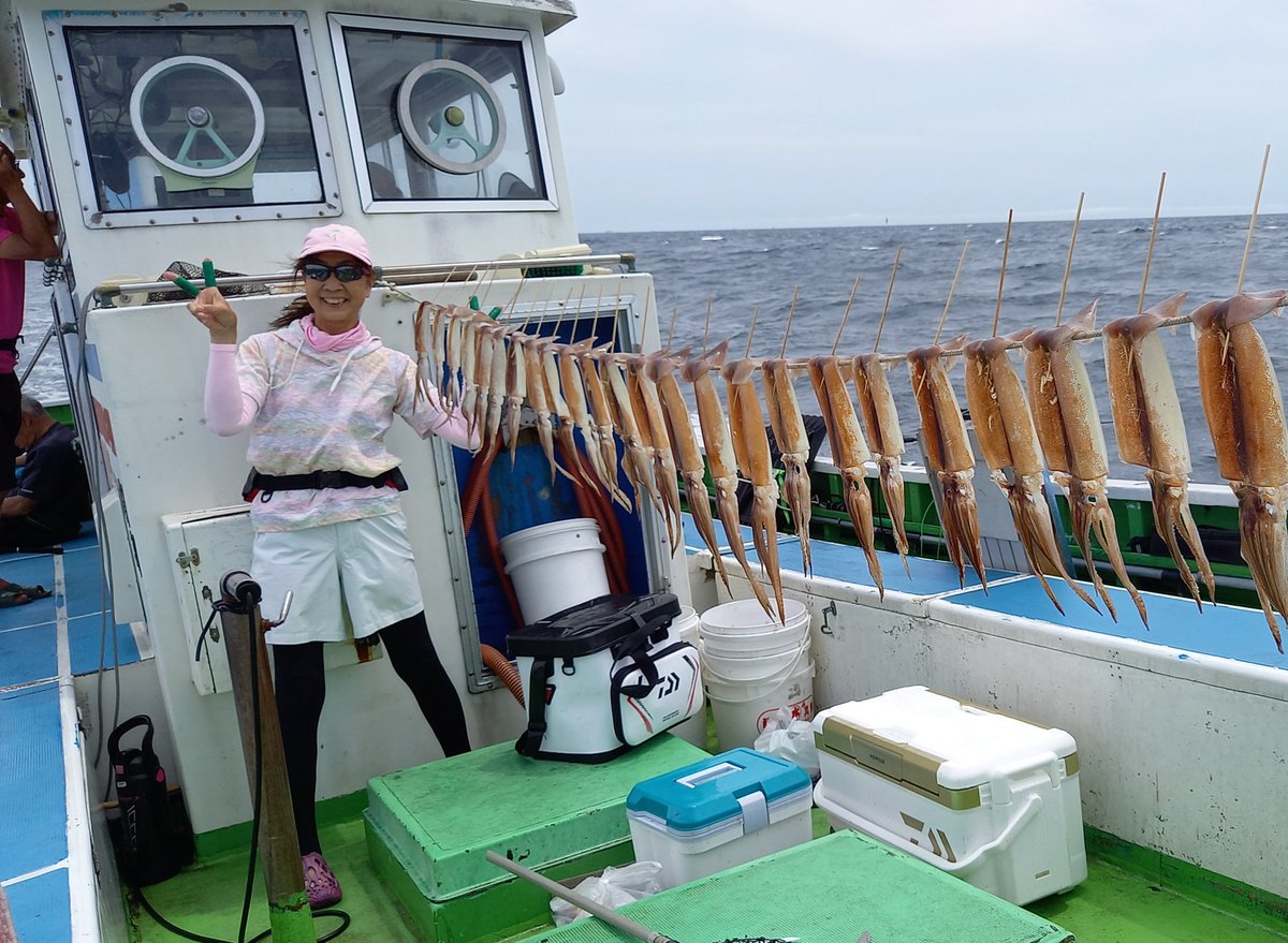 superpinkyacco's tweet photo. イカ🦑ちゃん😁👍 https://t.co/QZxhGfA186