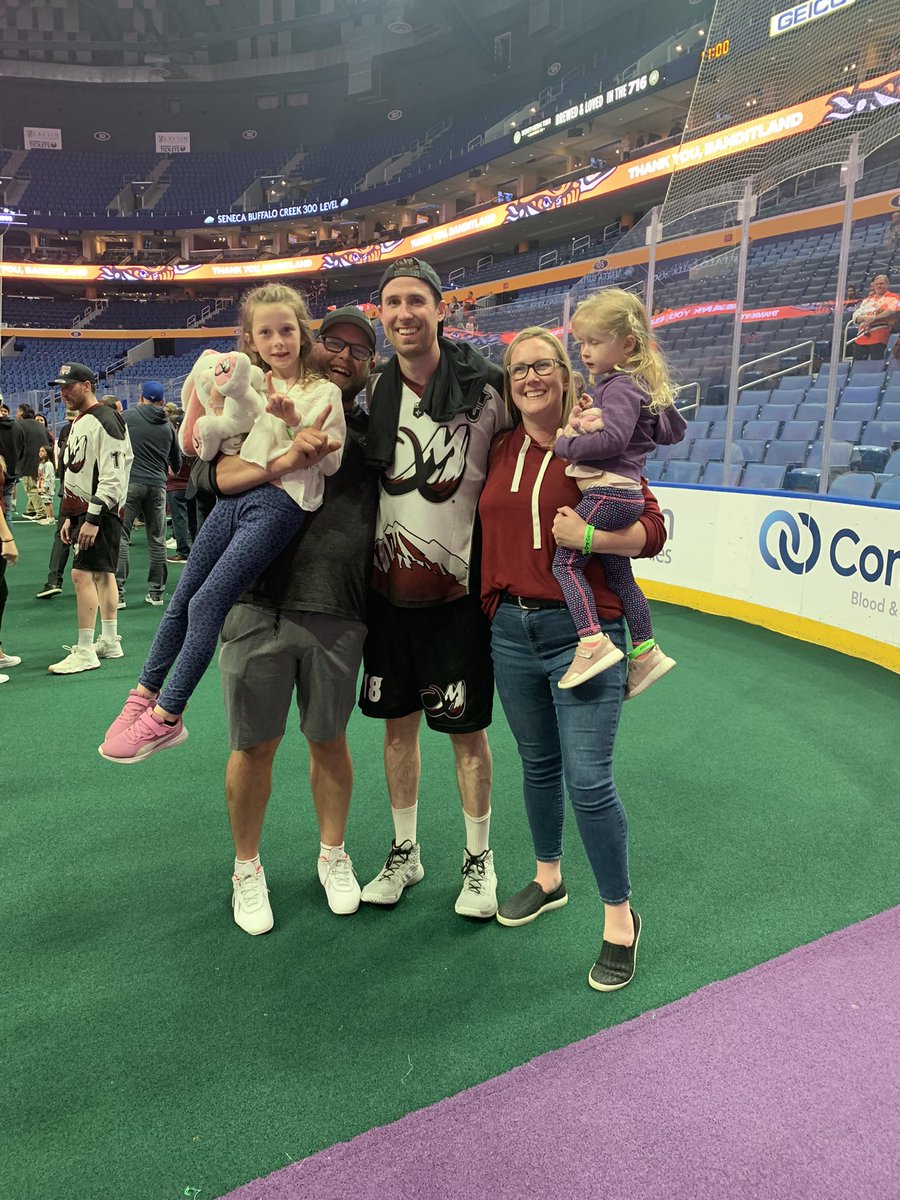 SlothAustin's tweet image. Weooooooooooooooooo #TuskUp @MammothLax