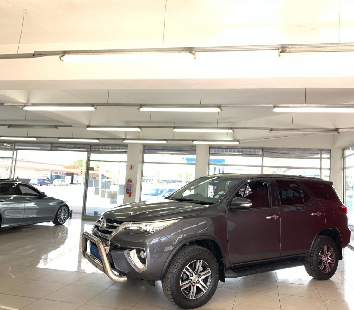 CarmazingSA's tweet photo. 2016 TOYOTA FORTUNER 2.8gd-6 4x4 auto

82000kms
Immaculate condition
Full service history
Lots of features
Lots of extras
Ultimate family off-road SUV

Finance available. Trade ins welcome.

sales@carmazing.co.za

R539900 https://t.co/1eeCkUEAGT