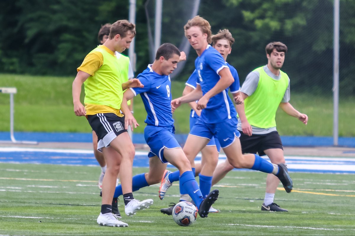 Debvarland's tweet photo. Wyoming Boys Soccer. Link to alumni game photos: https://t.co/PJ3yYTg8ej @WyomingMSoccer @RyanDerge @FCC_Toby https://t.co/wbBgdgv8xI