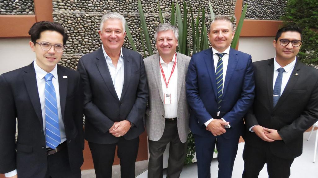 FECHAC's tweet photo. Nos congratulamos del nombramiento de Francisco Santini Ramos, Presidente de @ChihuahuaPerse (Centro de Responsabilidad Social para el Desarrollo Sostenible, A.C.) como presidente del Consejo de @afin_giz #AllianceforIntegrity en México para el periodo 2022-2023. #ESR #RSE https://t.co/IjDC0F7duU