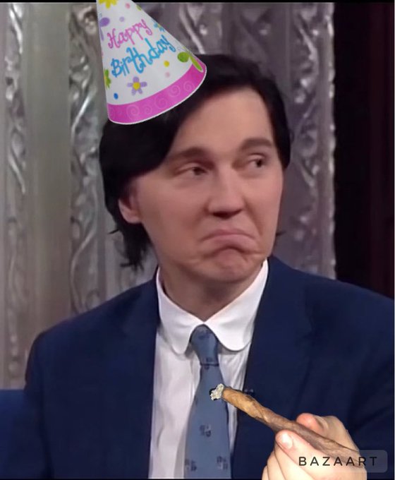 Paul Dano doesn t use message so I m not wishing him a happy birthday hope he gets to smoke a blunt fr though 