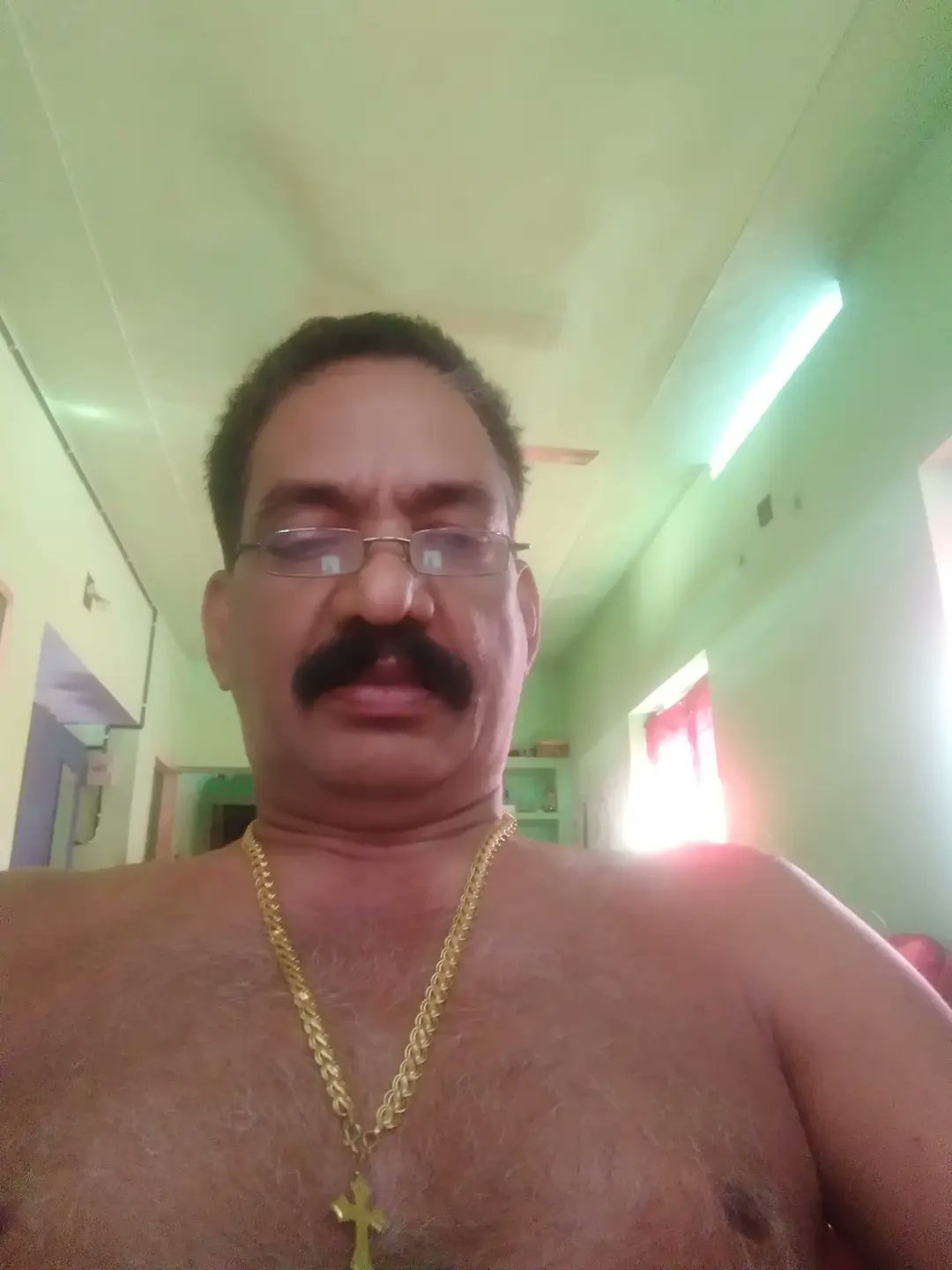 Babar on X: RT @hot_moustache: Very hot ❤️💋😘 t.coy7V1Vn6Obq  X