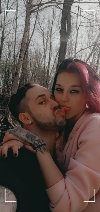 @vidzox Selling content hit me up https://t.co/N2oWD9WKmI<a class="tags" target="_blank" title="On Twitter" href="/?out=eyJ0eXAiOiJKV1QiLCJhbGciOiJIUzUxMiJ9.eyJpYXQiOjE3MjYzODY3NzMsImlzcyI6InR3cG9ybnN0YXJzLmNvbSIsIm5iZiI6MTcyNjM4Njc3MywiZXhwIjoxNzU3OTIyNzczLCJyZWRpcmVjdF91cmwiOiJodHRwczovL3R3aXR0ZXIuY29tL3ZpZHpveCJ9.2TllosFg-UEYn0JFaSP3qz4oN7nwuB8CRLCHFySqSOix2bdnTjKBAlyck-l00h_Xm-GKdd5-tYOceXsv1HoHxg">@vidzox</a>