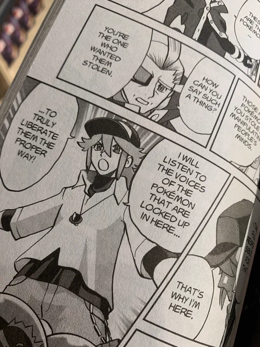 I'm at the bookstore rn and guess who I found in a Pokémon manga… 