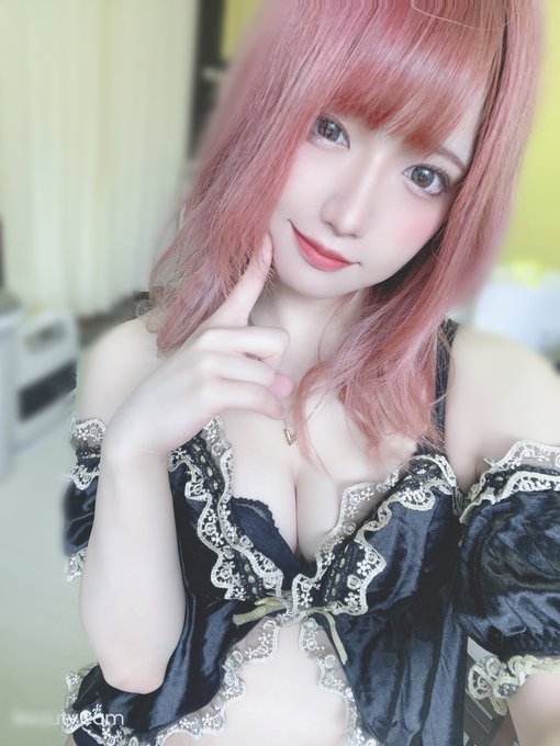 Twitterのコスプレ画像11