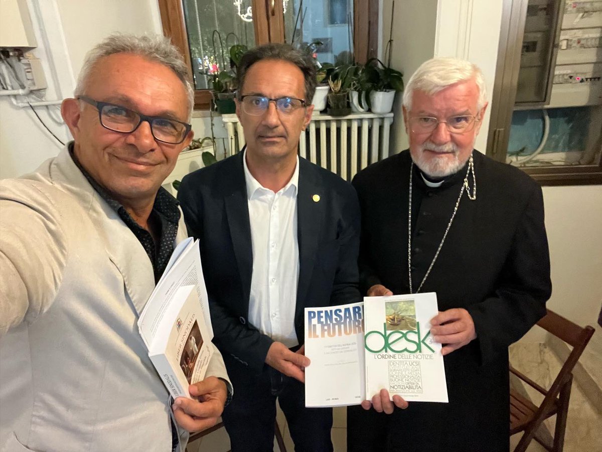 UcsiSocial's tweet photo. Sosteniamo le #comunitaenergetiche #pensandoilfuturo: a #pozzilli il corso di formazione #ucsimolise nel #bruco, dove la plastica diventa tessuto. A Campobasso con il vescovo #giancarlobregantini @UCSCEI https://t.co/L1xtDnRXy1