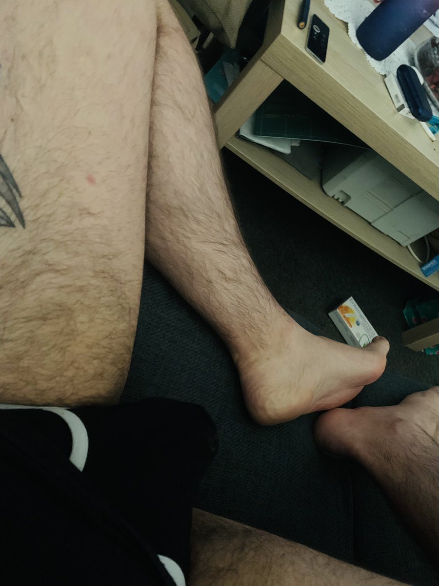 partins_'s tweet photo. Buongiorno…

#gay #gayitalian #feet #onlyfans https://t.co/ivEV3Bi5GY