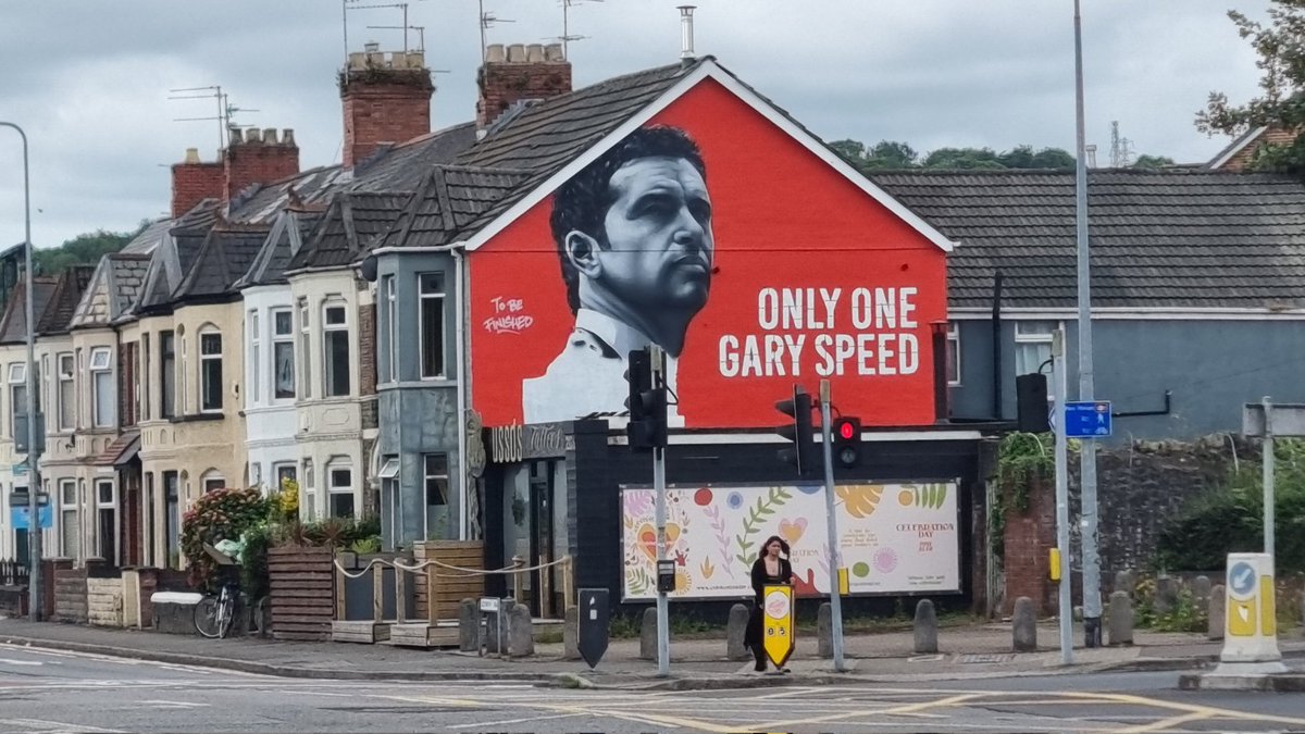 Gastro_Celtic's tweet photo. Some class Street Art going up in Canton, #Cardiff!
#OneGarySpeed https://t.co/6eFrkllc9c