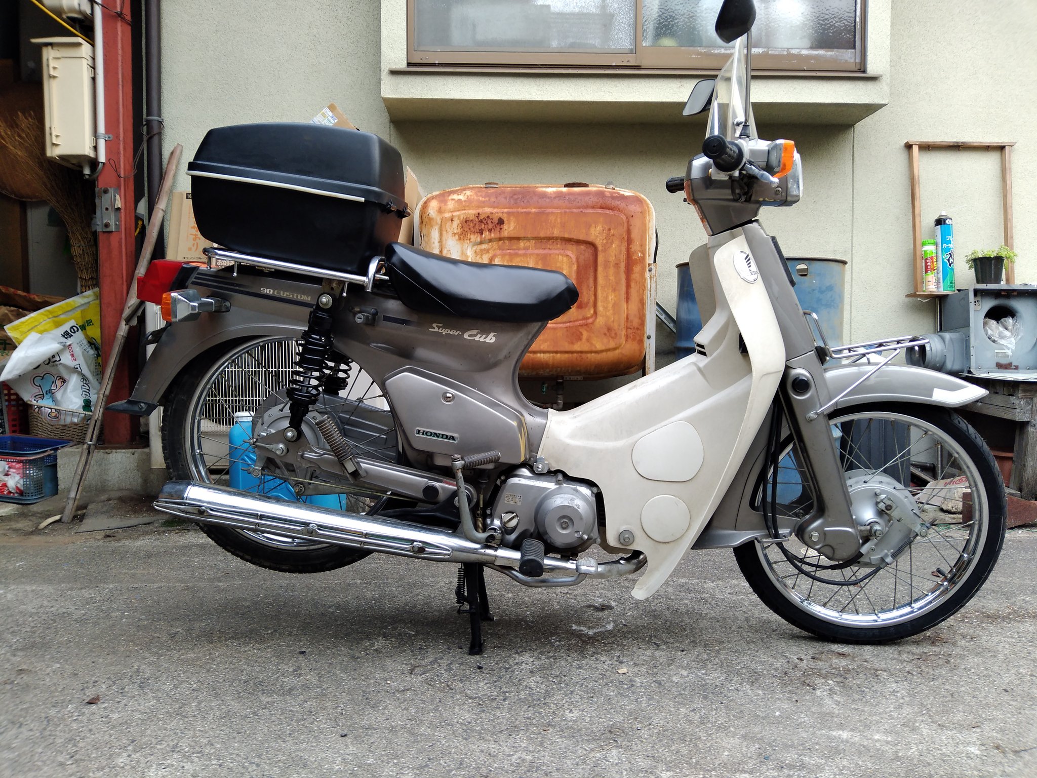ホンダ スーパーカブ90カスタム ha02 90 c90 角目 セル付き 基本