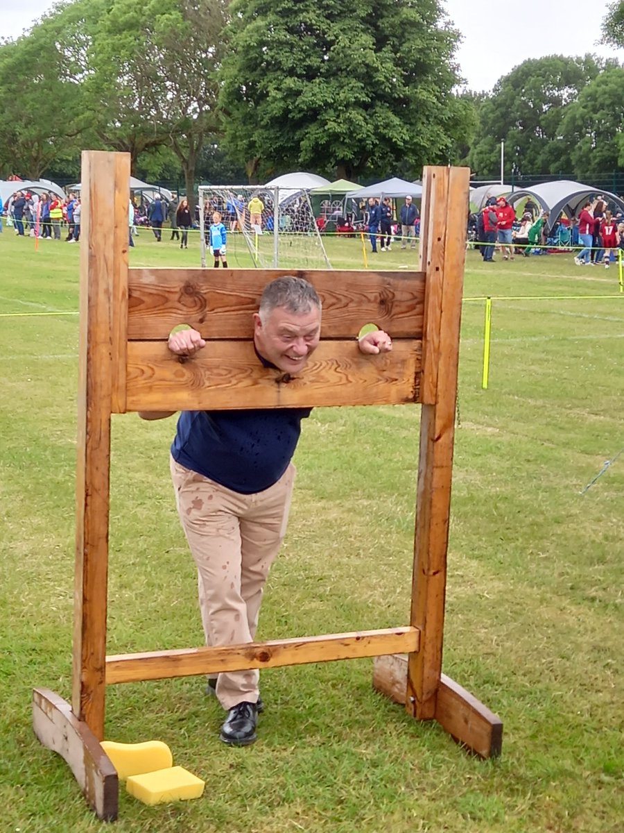 Peter Russell tweet media