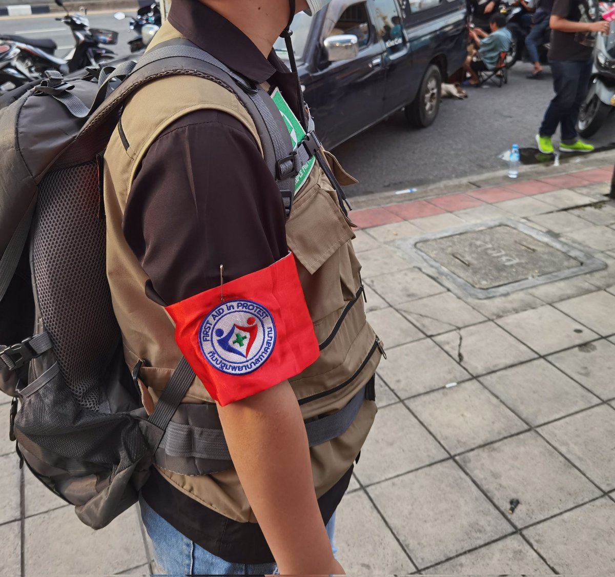 FIRST AID in PROTEST Organization tweet media