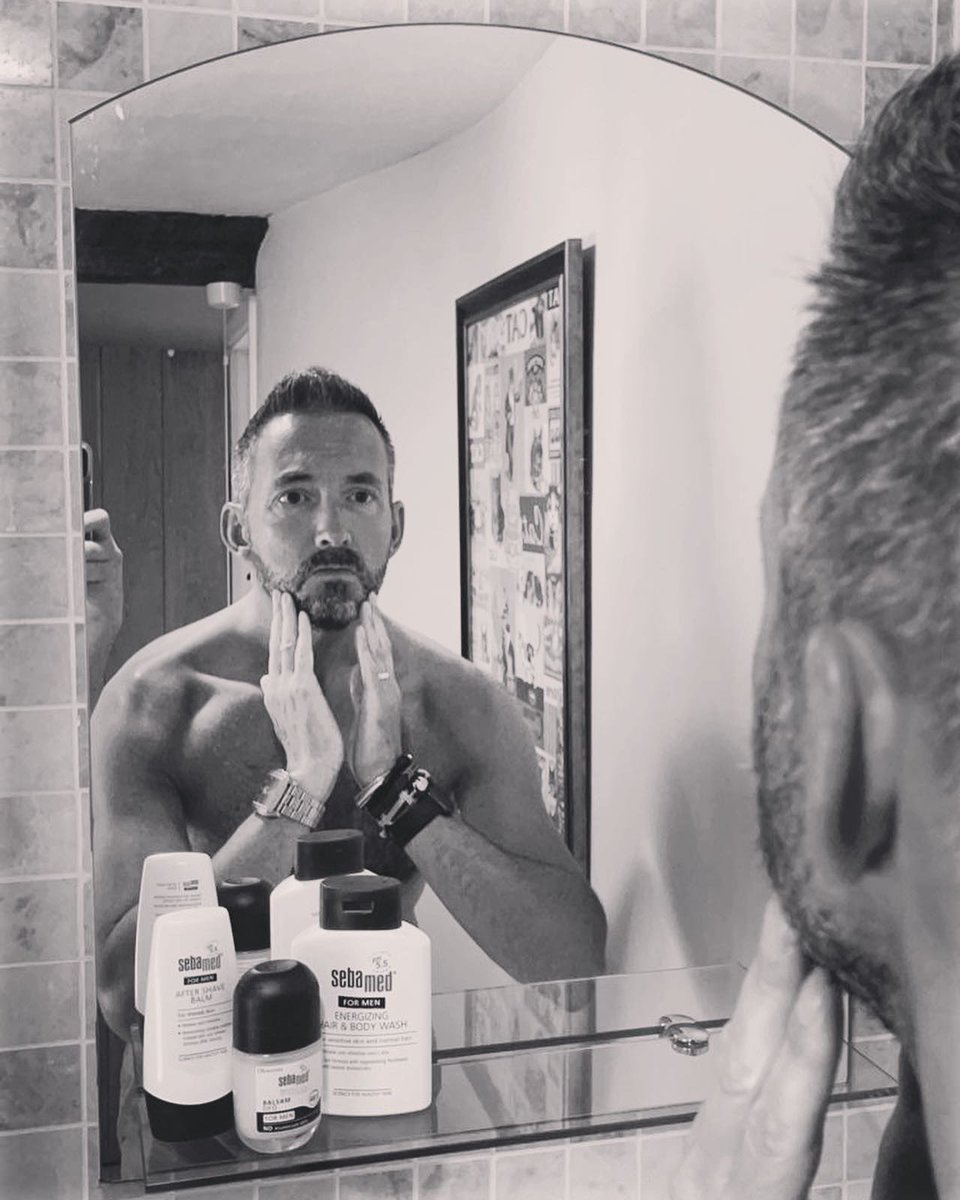 James Murray tweet media