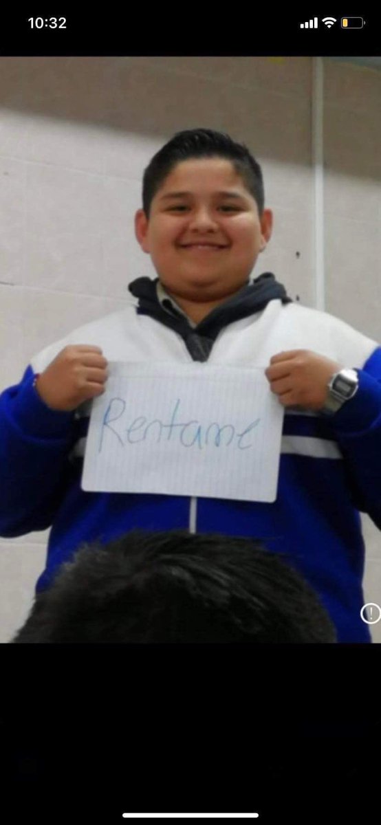 valentinabc15's tweet photo. @Ren3p29 eres el? https://t.co/VFAHUVWAAm