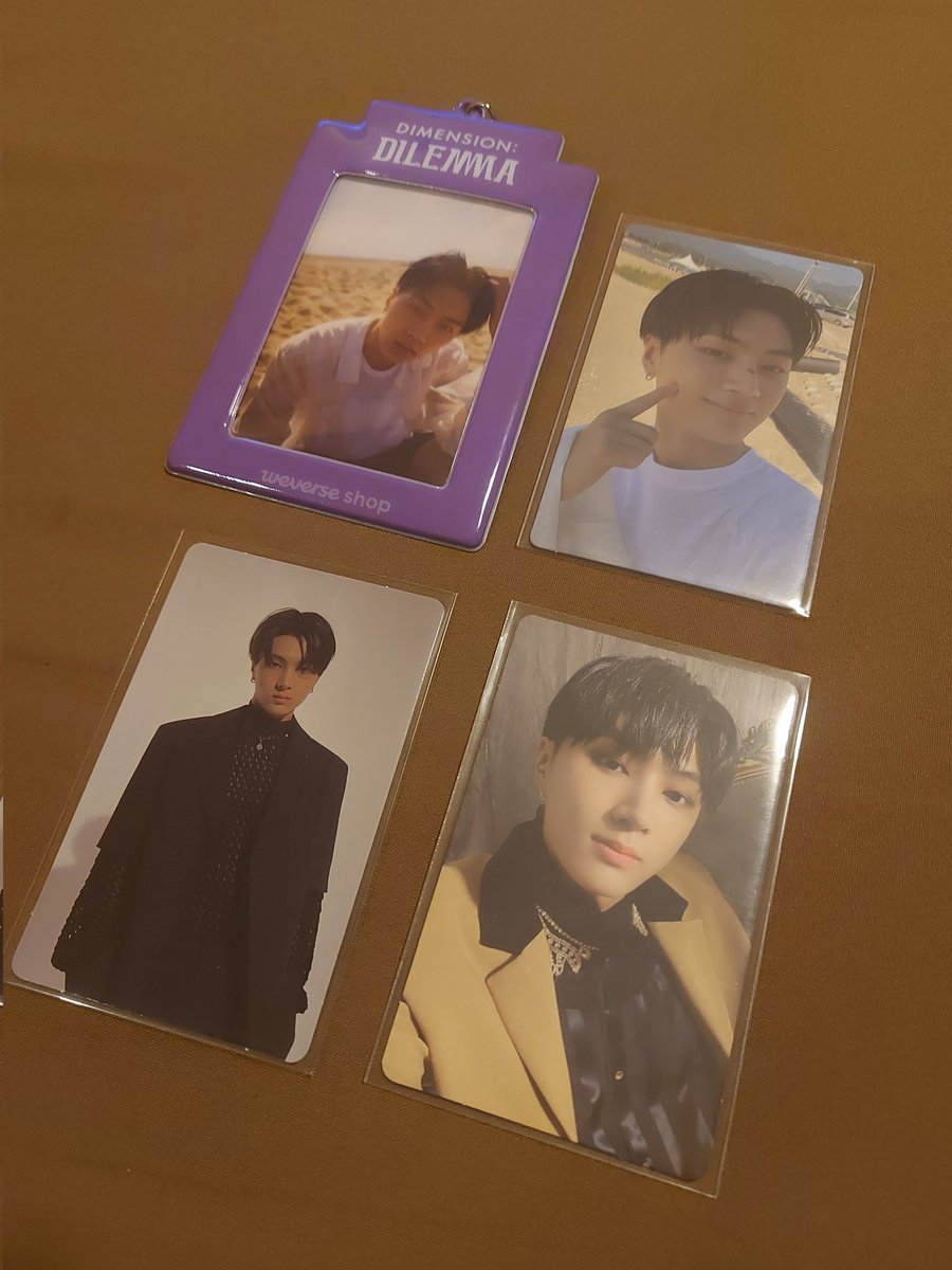 yunoxcart's tweet photo. #yunoxcartmails

finally received my jongseong pcs🤩 thank youuu friend @kssunn_ for the smooth and easy transaction. So happy with my purchase + freebies. Salamat so muchhh lottyy💋 https://t.co/Gd5tSwl1MH