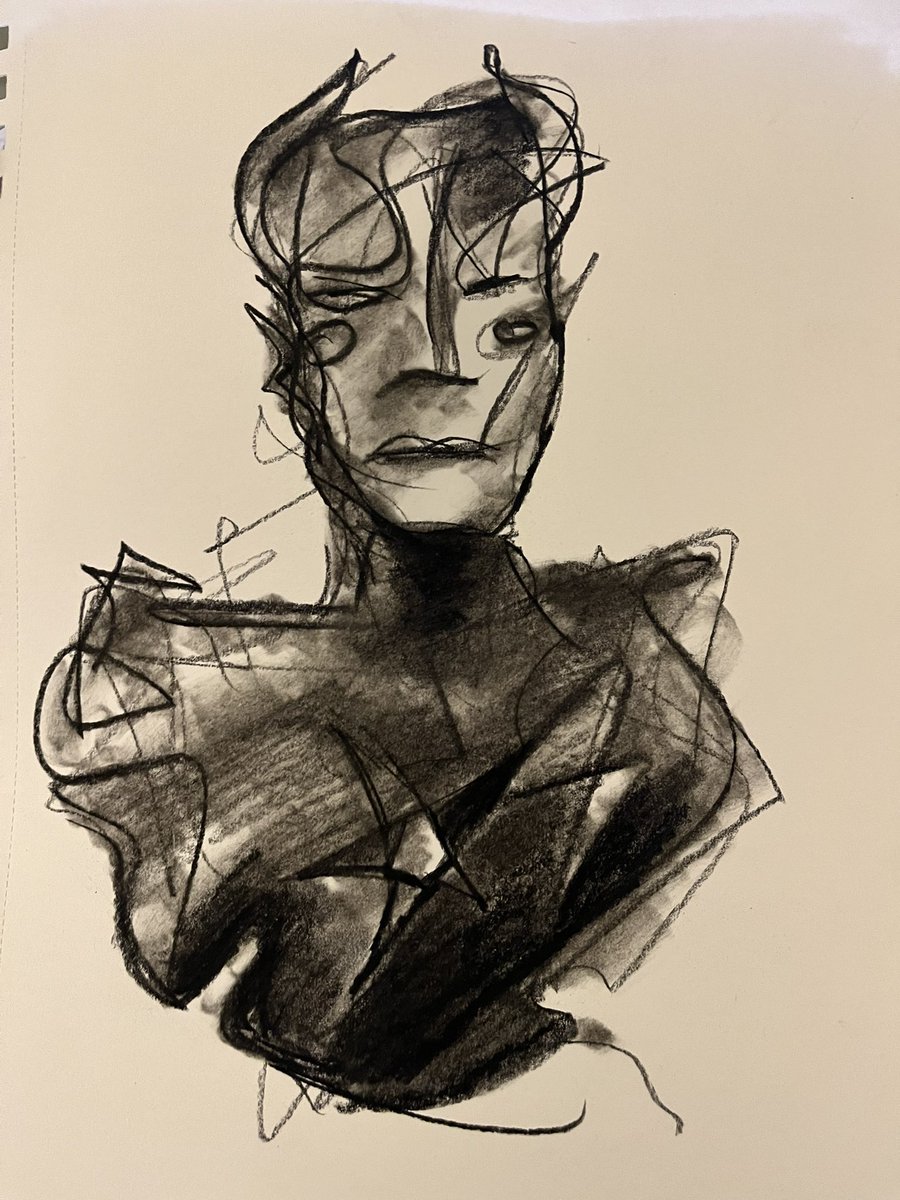realtimozman's tweet photo. #charcoal #artdrawing https://t.co/7ZJFQ95liF https://t.co/0W5U7s68kV