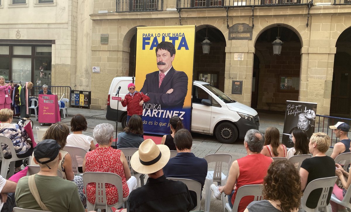 kollarion's tweet photo. Asteburu motza, baina gogotatzeako. Fin de semana corto pero para recordad, fin de curso de las txikis, baile, música 🎶 y sobretodo amigxs y tambores en recuerdo de un grande #JaviArea ( y sin querer doblete con #Trapuzaharra #Antiguo #Errenteria https://t.co/qbkZQSQcli