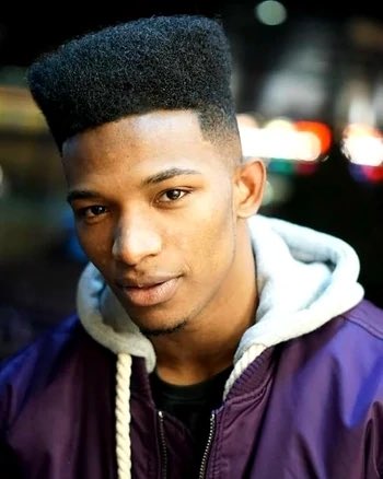 nicksonsini9999's tweet photo. Itβs been 3 Years on this day since my boy Etika passed away miss you everyday man canβt believe you gone. you will always be one of the best funniest YouTubers Thanks π for the Memories we all miss you Desmond R.I.P ππππ’π’π’. #ripetika #joyconboyzforever #9gang https://t.co/FGBsr0gcfj