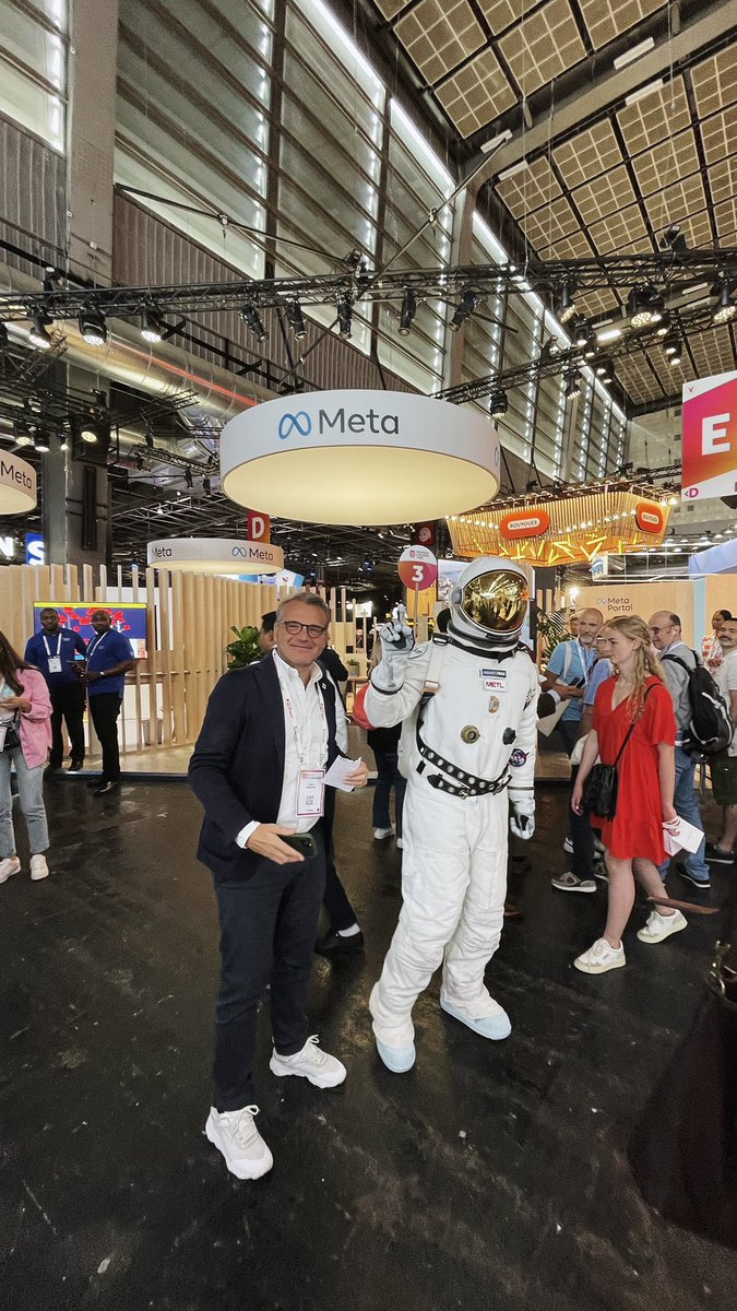 frankdesvignes tweet media